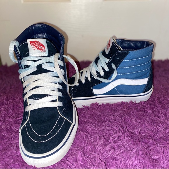 Vans - Picture 2 of 3